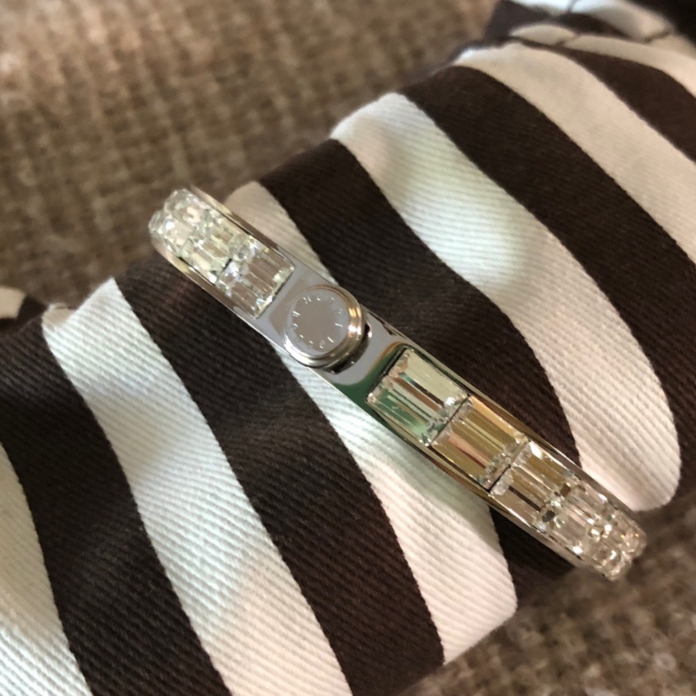 Henri Bendel Bangle
